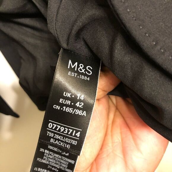 M&S black blazer sz UK 14 - Picture 10 of 10